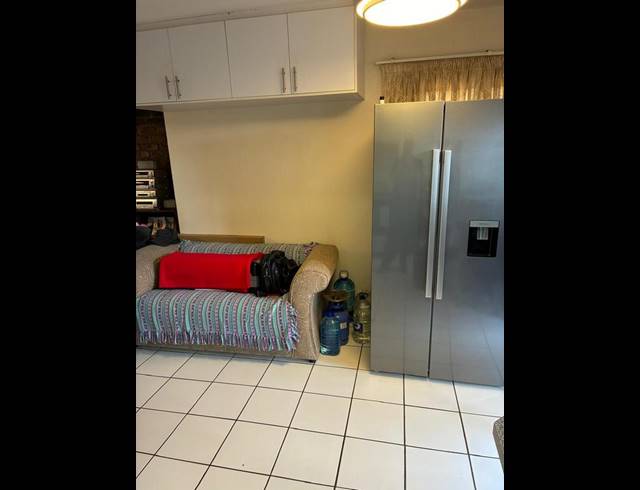 2 BEDROOM TOWNHOUSE FOR SALE IN RIDGEWAY